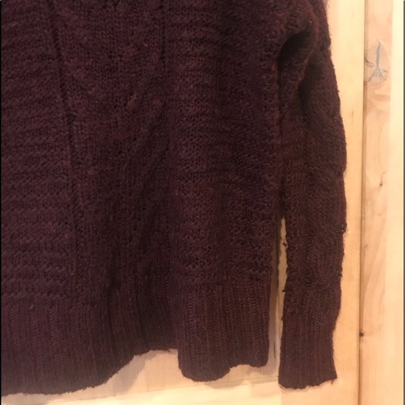 American Eagle Outfitters Longsleeve Red Knitted Sweater - Picture 7 of 11